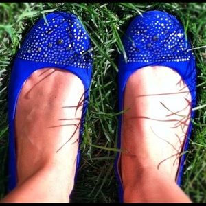 Vince Camuto embellished blue suede flats size 10