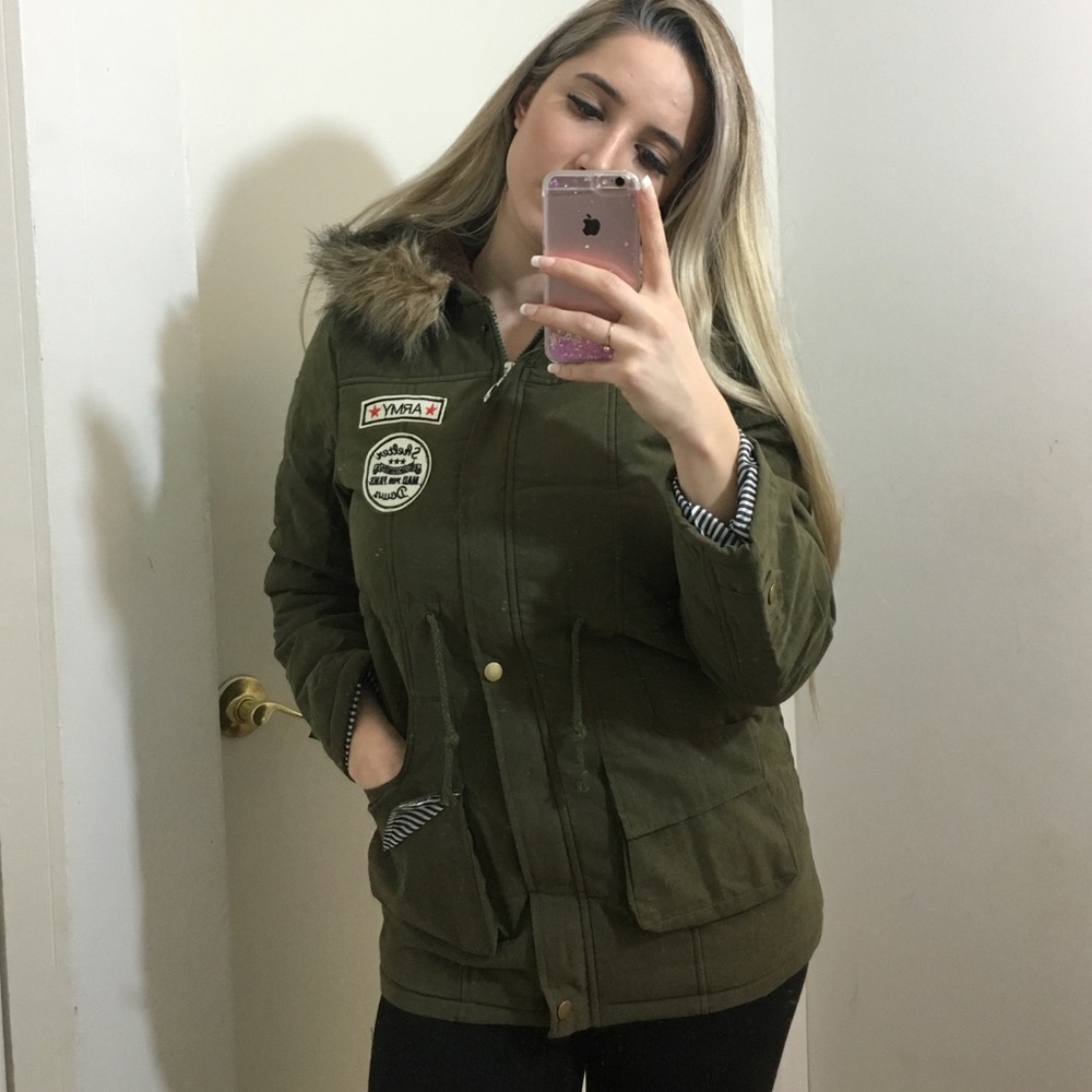 Chic army fleece coat 💚