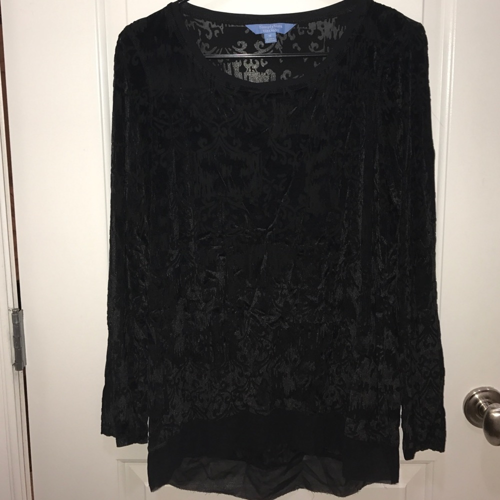 Black velvet long sleeve lightweight blouse