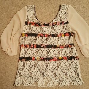 Buckle BKE Boutique fashion top