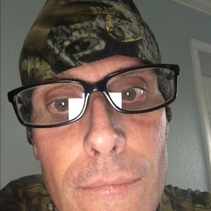 Meet your Posher, Roy