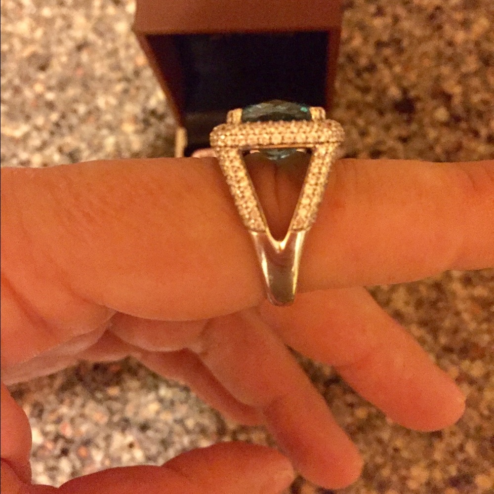 ⭐️SOLD⭐️ Zeghani Blue Topaz diamonds SS ring - Picture 4 of 5