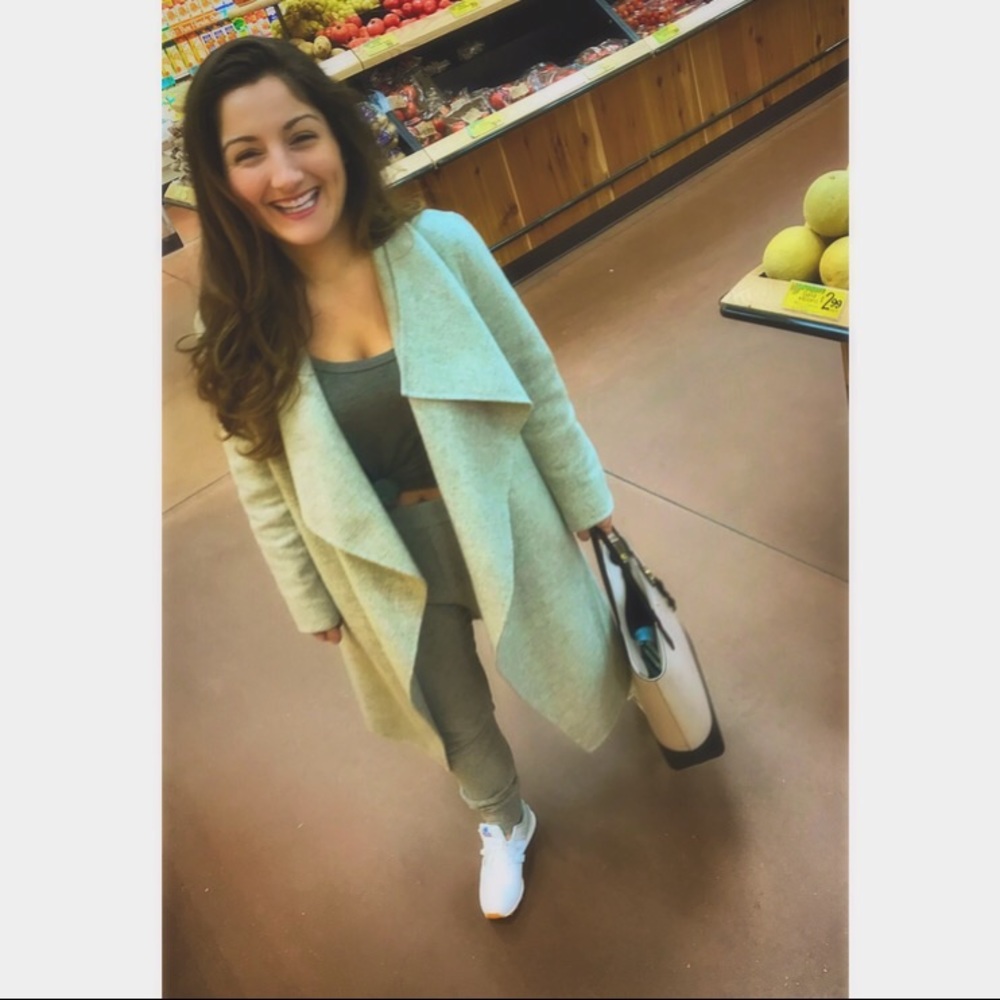 Meet your Posher, Mimi