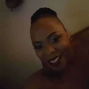 Meet your Posher, Moneta