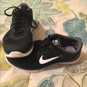 NIKE IN SEASON 5 TRAINER