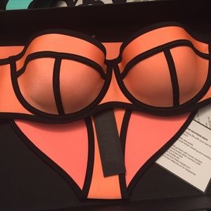 NWT: TRAINGL ARIZONA SUNSET BIKINI