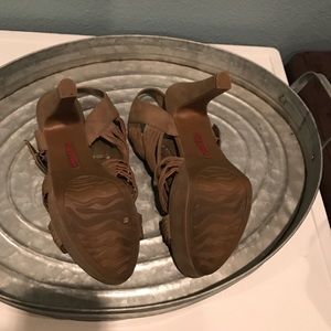 pink & pepper Shoes - Taupe high heels pink & pepper Shoes - Taupe high heels