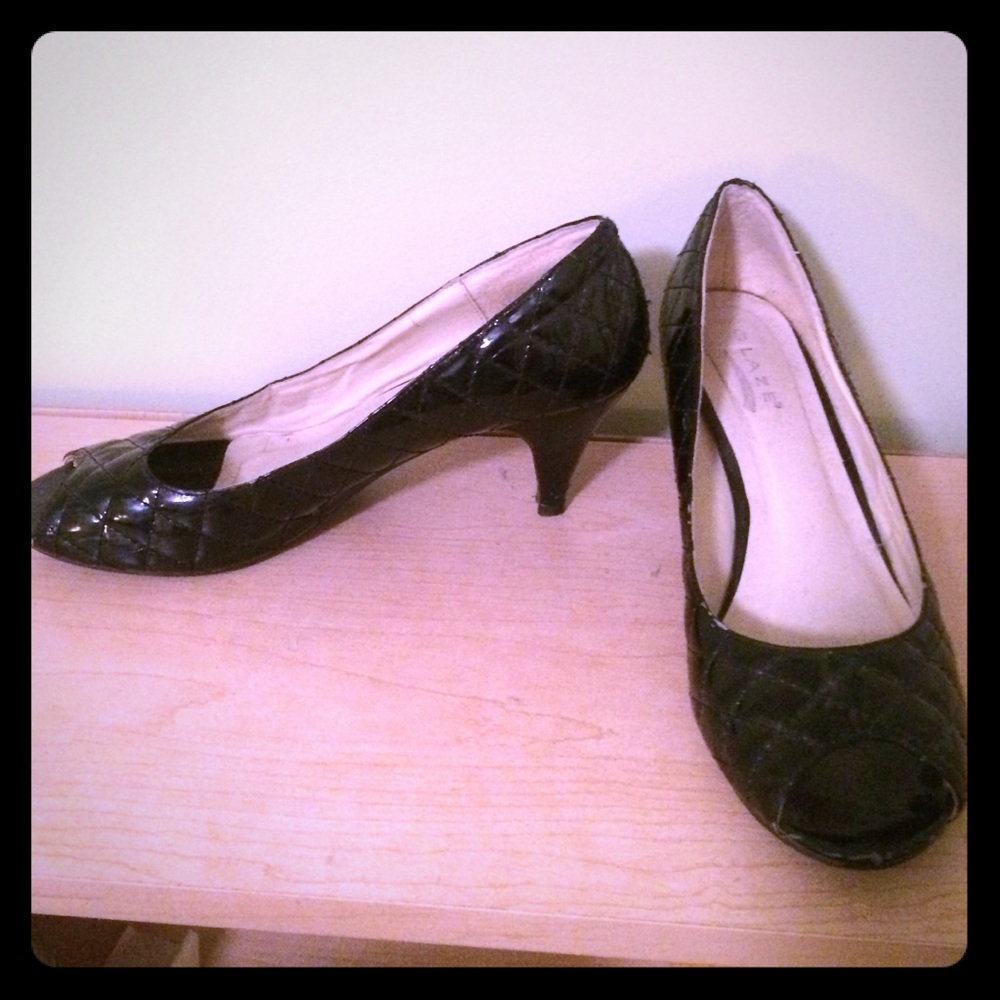 Quilted faux patent leather heels
