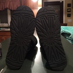 Ugh y'all boots - not for sale