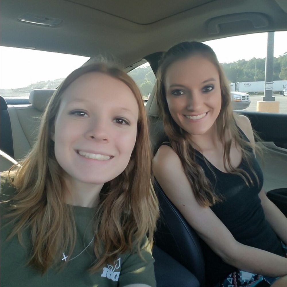 Meet your Posher, Haley