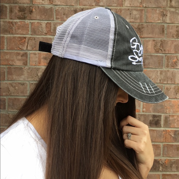 ▫️SOLD OUT▫️Gypsy Soul Trucker Hat- RESTOCK - Picture 2 of 6