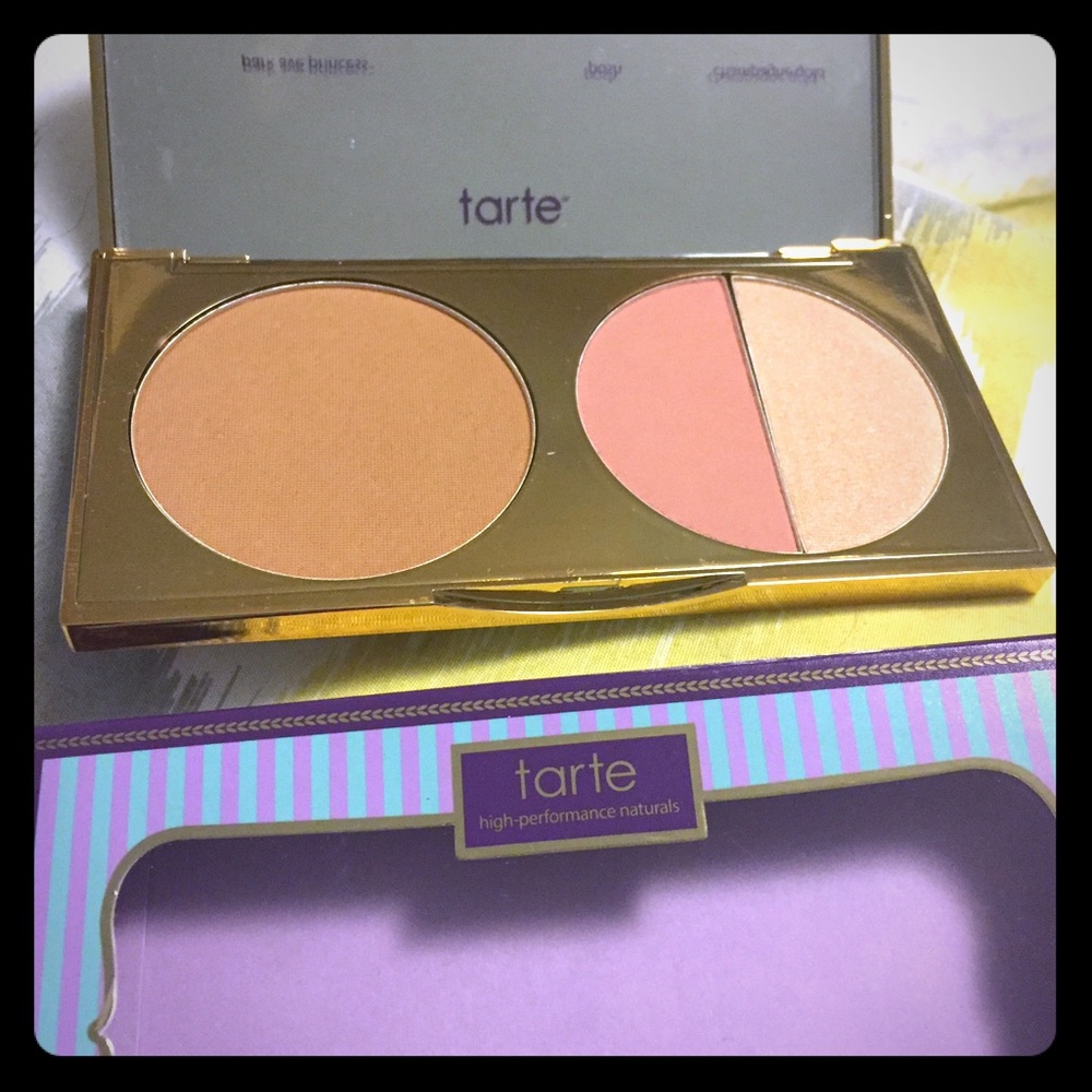 Tarte 3-in-1 contouring palette
