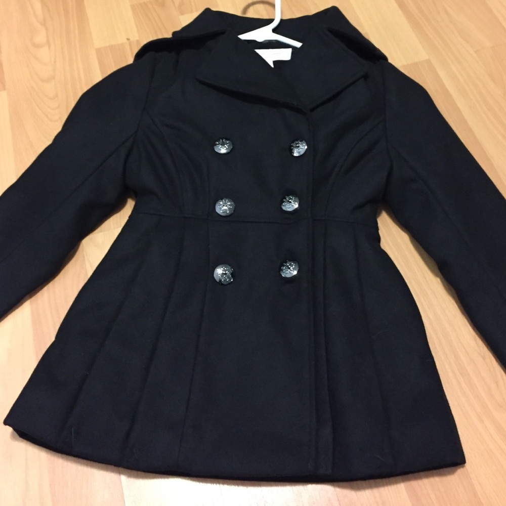 Selling BNWT pea coat size 7-8
