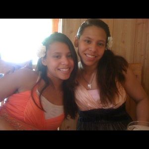 Meet your Posher, Alexis