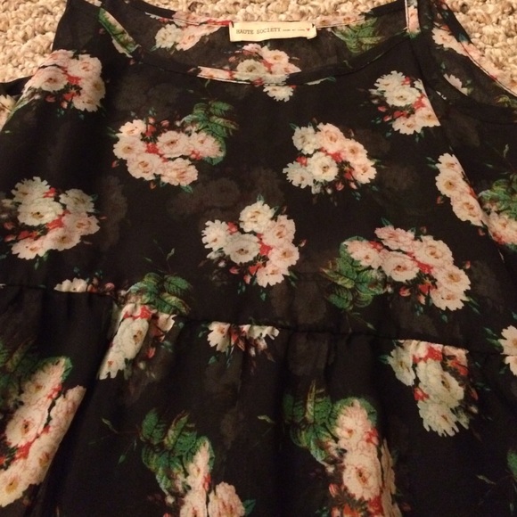 Haute society sheer dress/tank - Picture 3 of 3