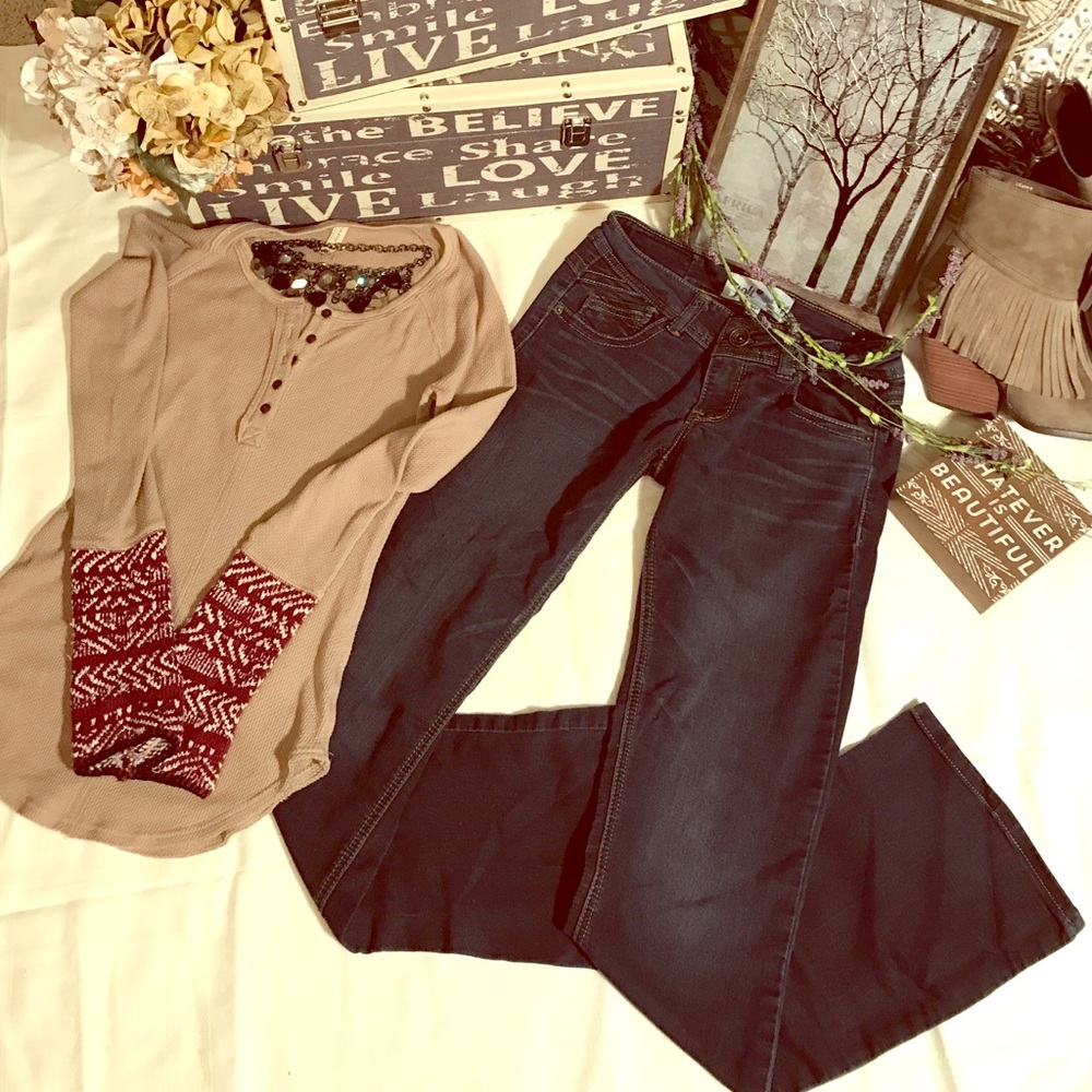 ❗️Sale❗️💕"Jolt" Boot Cut Jeans💕