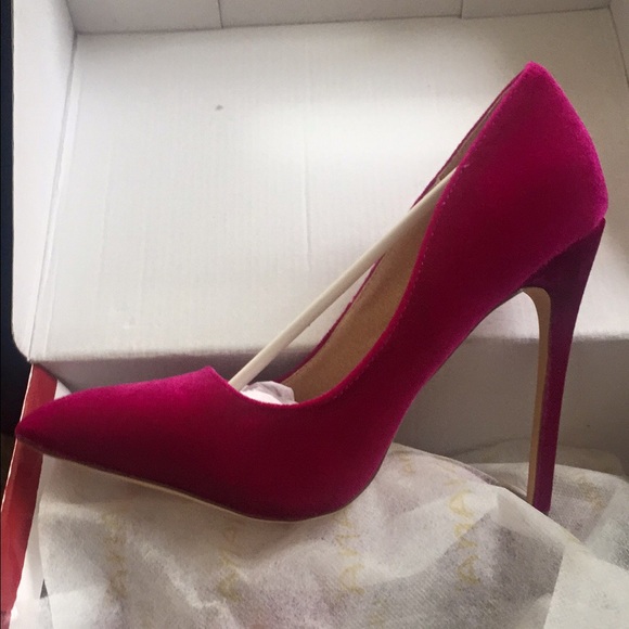 Velvet purple pumps. New - Picture 4 of 4