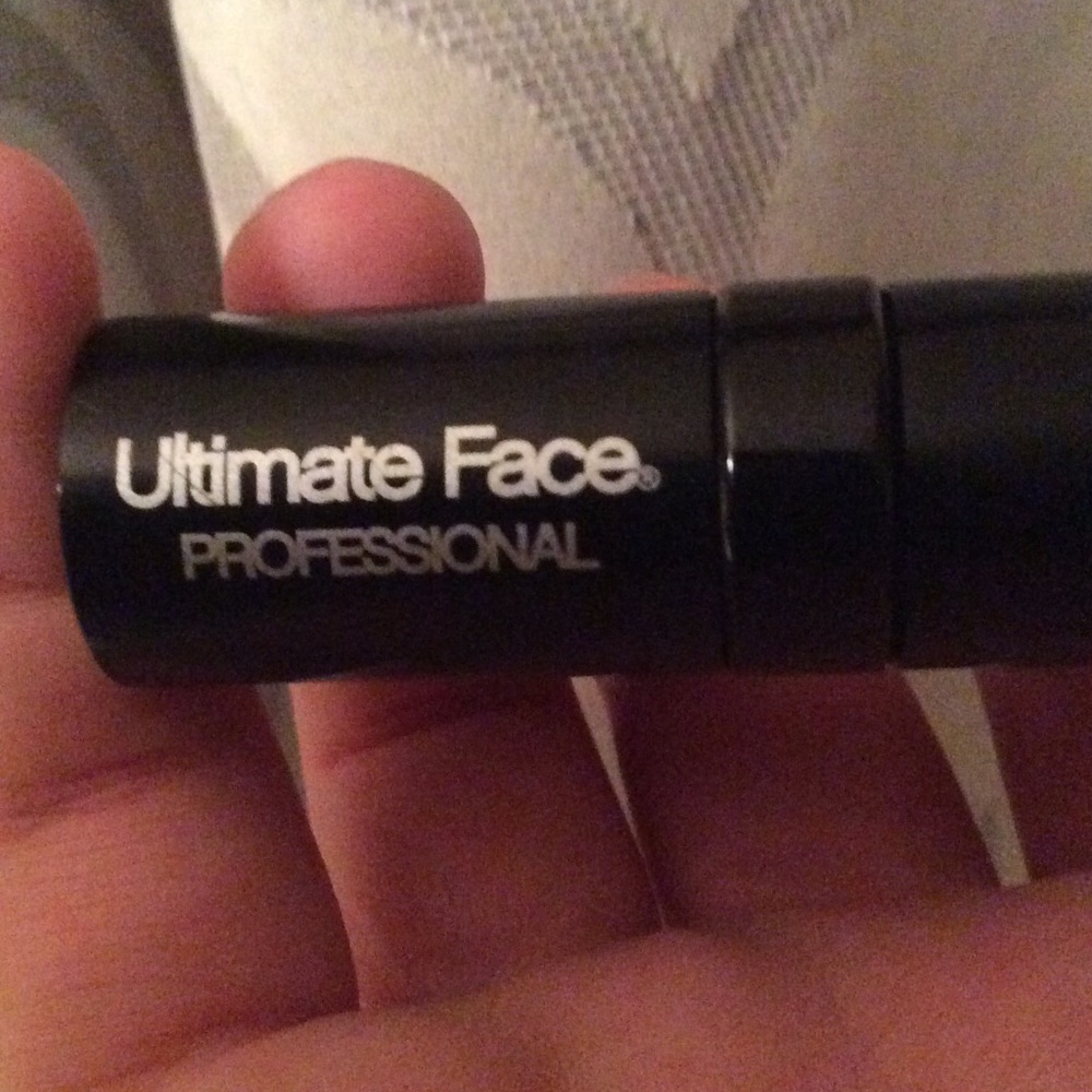 Ultimate Face Professional Lipstick Bitten