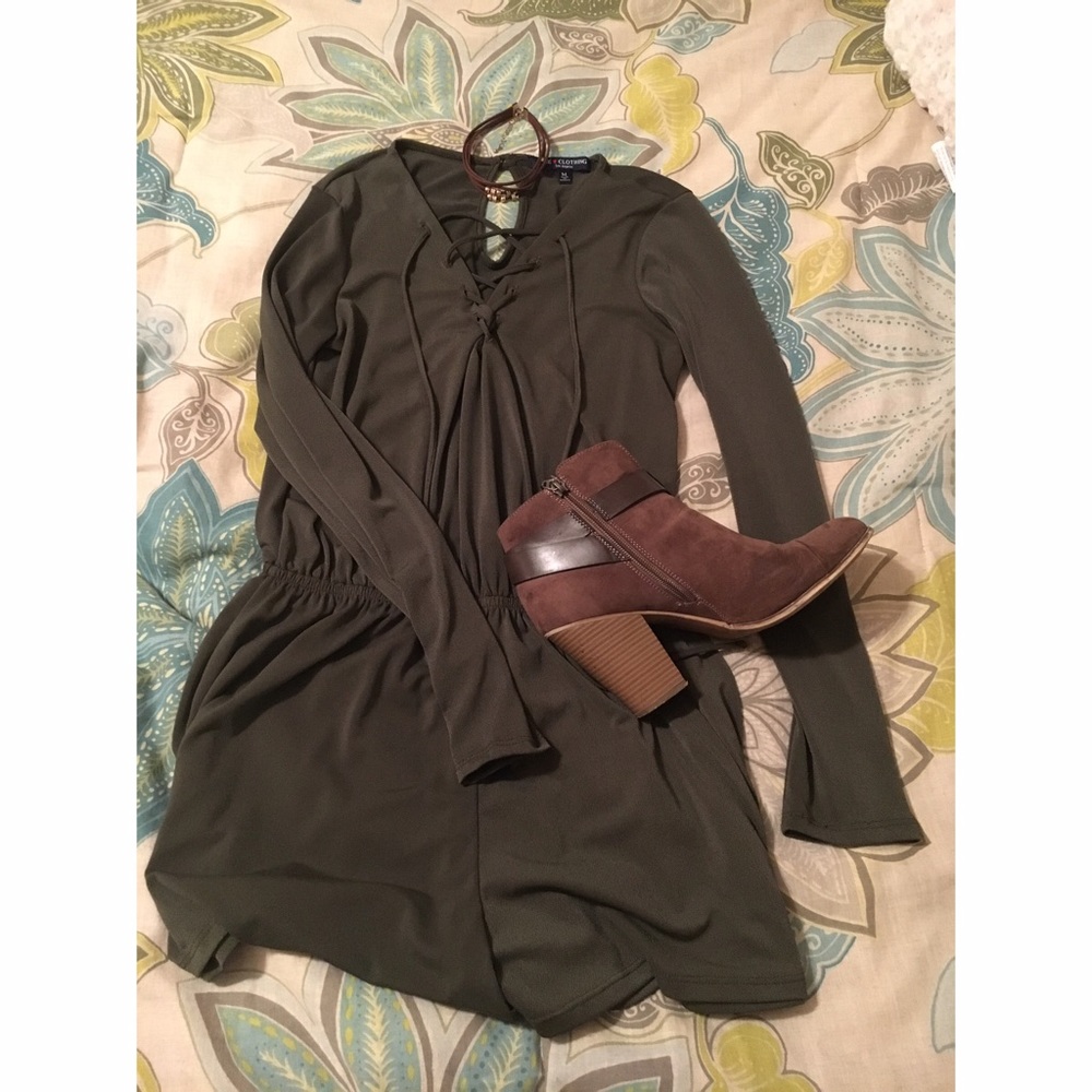 OLIVE GREEN ROMPER