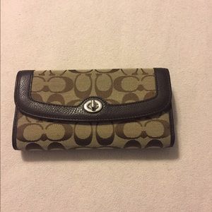 Coach wallet