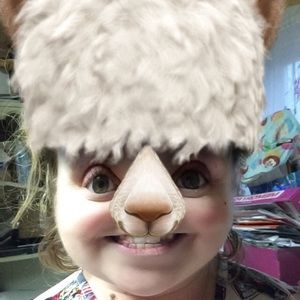 Meet your Posher, Kim