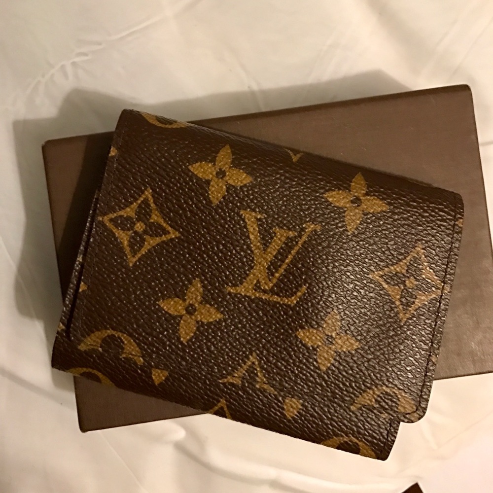 Louis Vuitton Wallet 💖 no trades ❌ - Picture 1 of 4