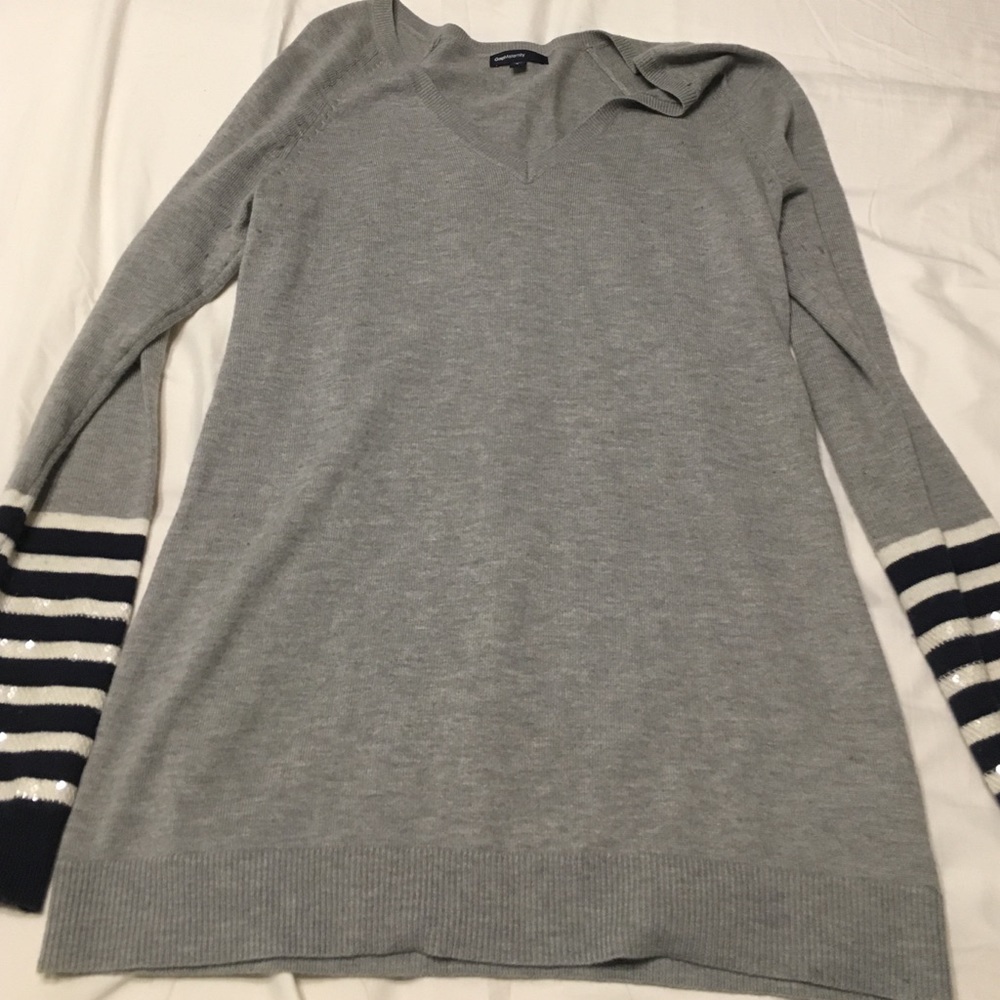 Gap maternity sweater