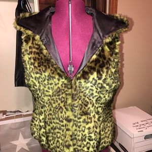 Faux fur green and black, leopard print vest