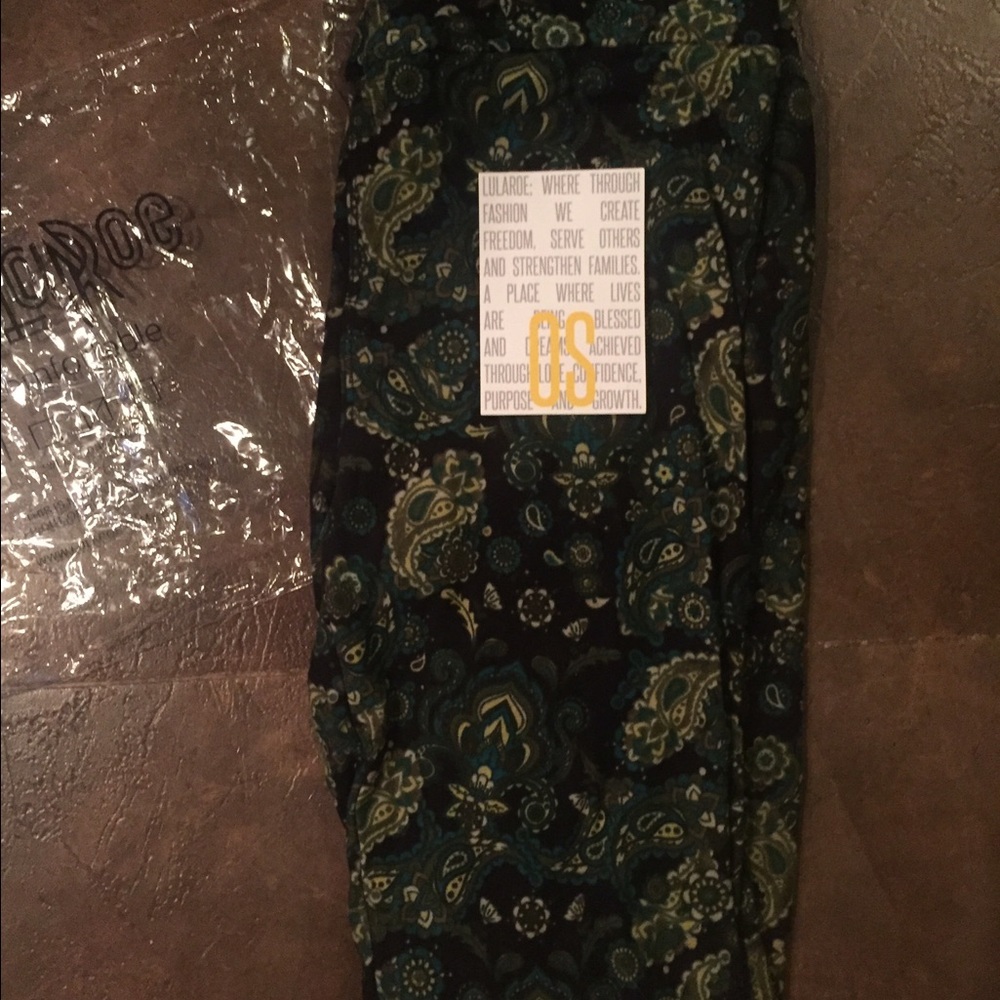 OS NWT LuLaRoe Paisley Leggings *unicorn*