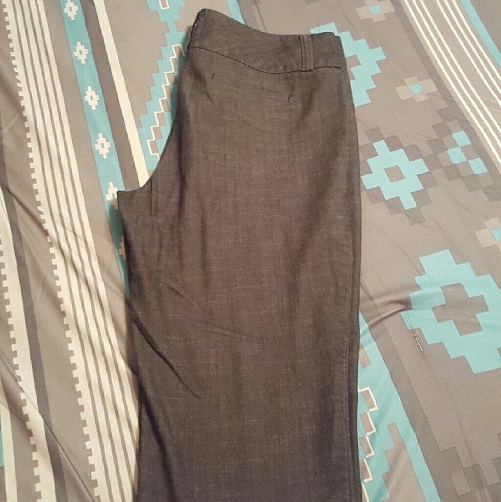 Maurices Dressy Charcoal Cropped Pants