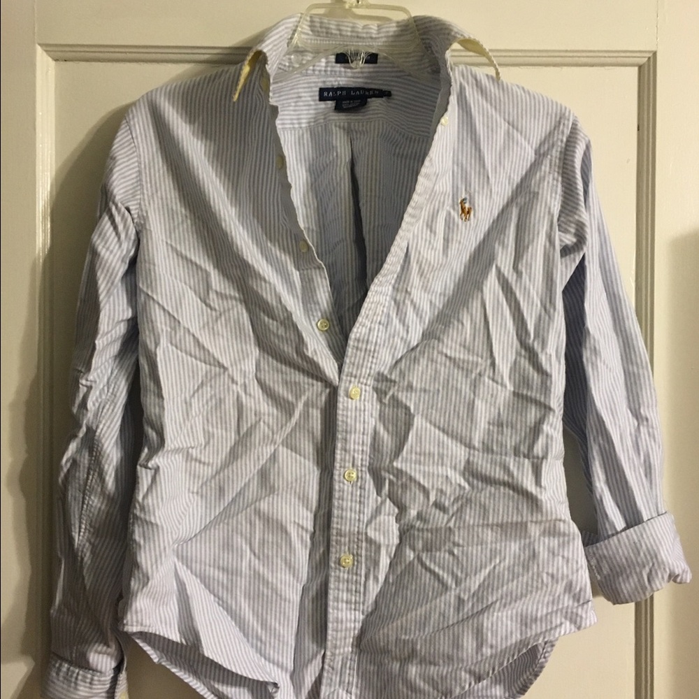 Long sleeve light blue pinstripe Ralph Lauren Top