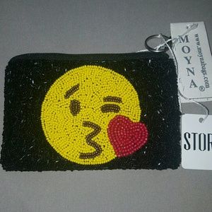 😘 Emoji beaded coin purse