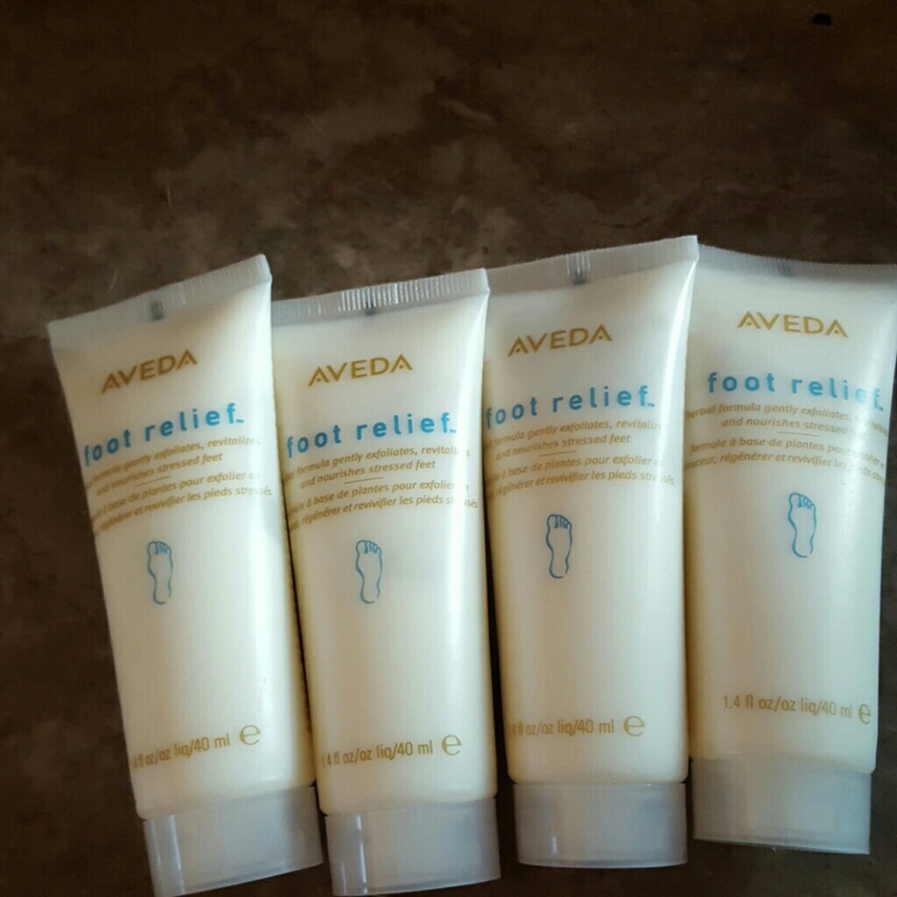 AVEDA Foot Relief Set of 4 (1.4 oz)