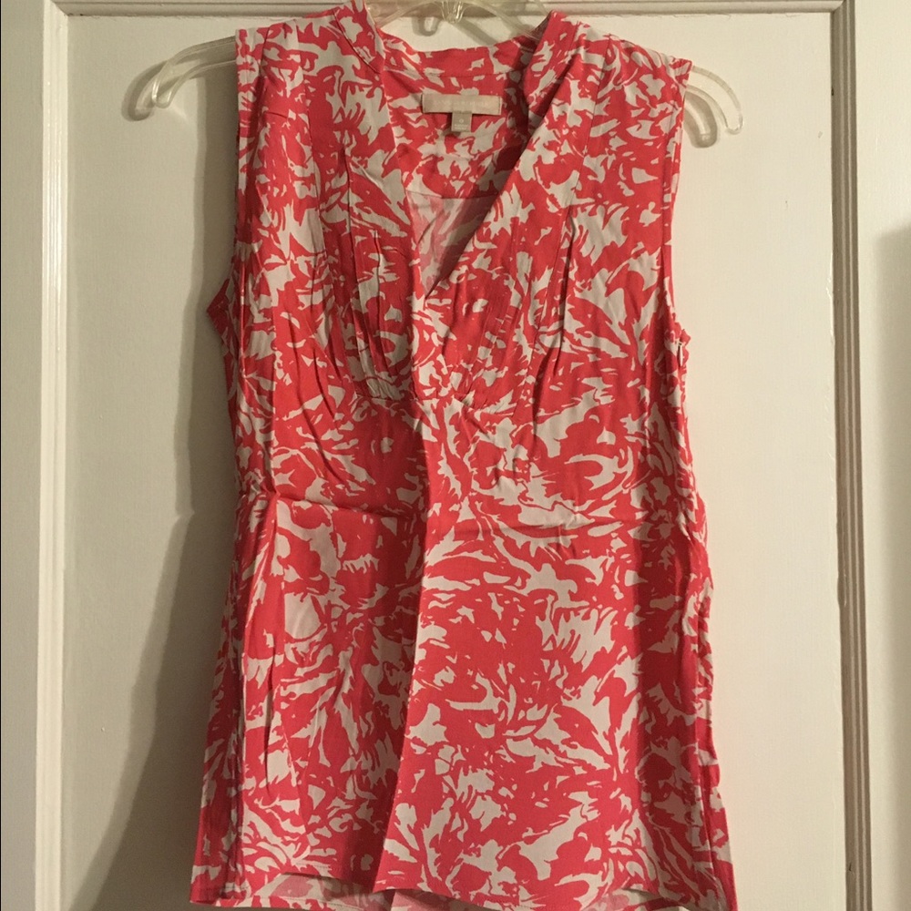 Peach and Tan sleeveless blouse