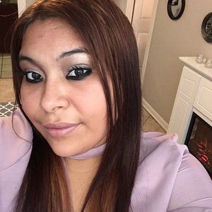 Meet your Posher, Gaby