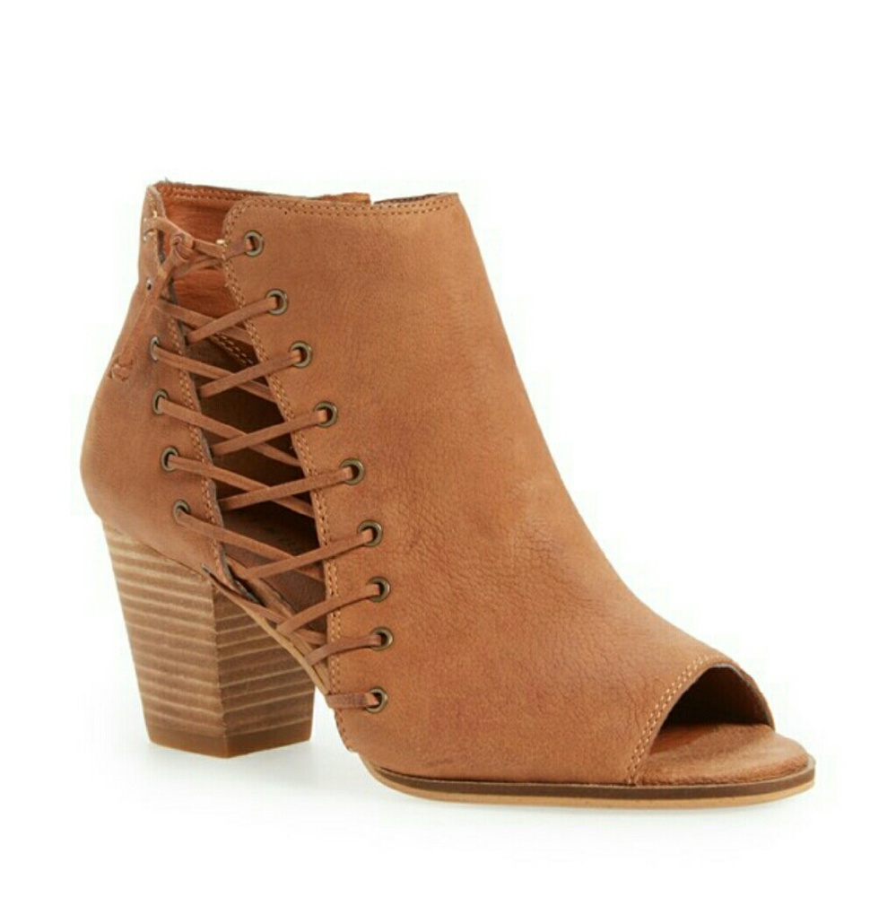 Brand New Lucky Brand size 5