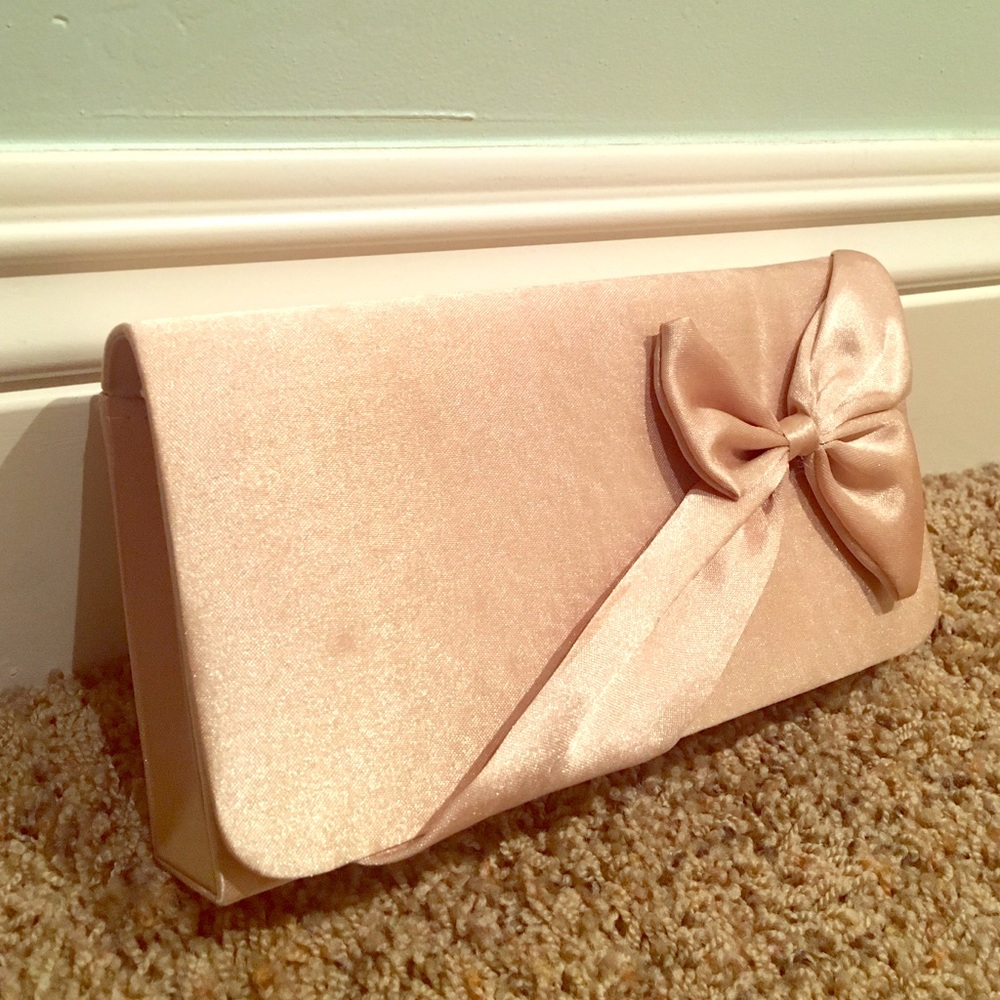 Gold Shimmery Glamour Clutch
