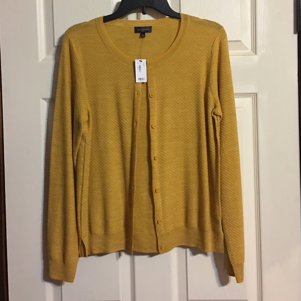 Mustard cardigan