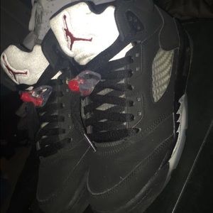 Jordan Black Metallic 5