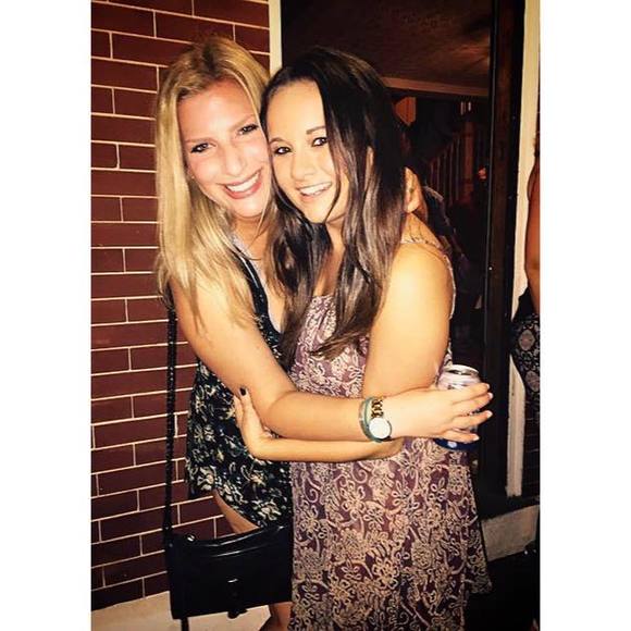 Meet your Posher, Charlotte - Picture 1 of 1