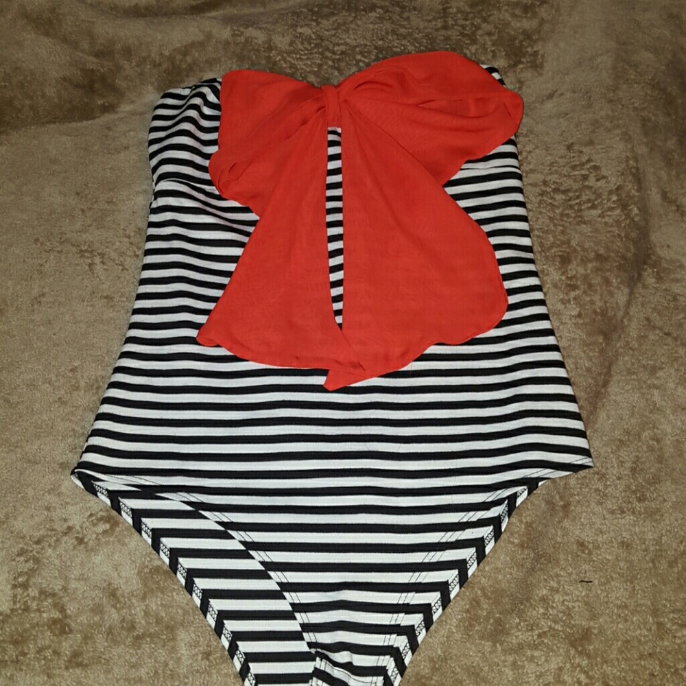 Body suit