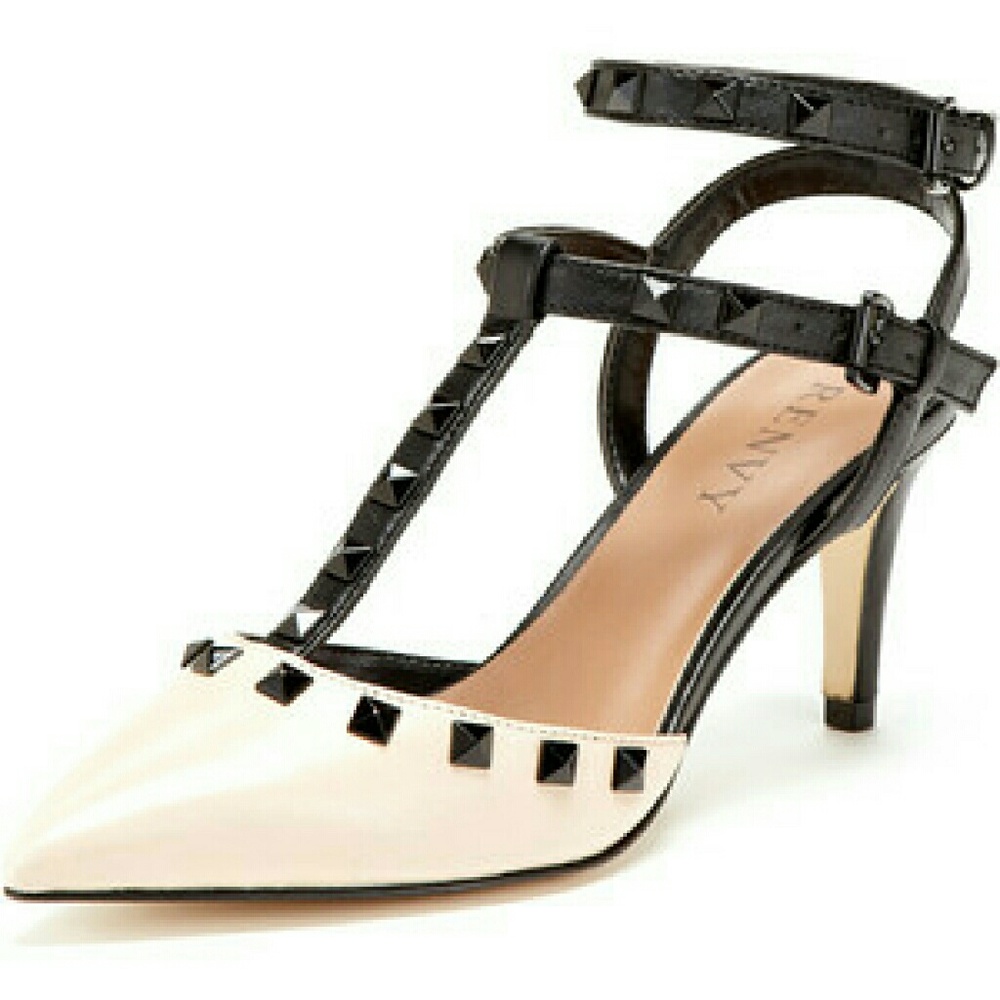 NEW Renvy
Alexis Studded T-Strap Leather Pump