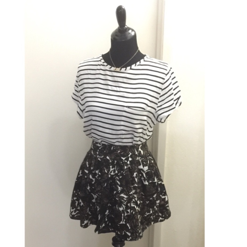 Striped Woven T-shirt w/ Pocket
