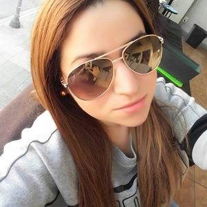 Meet your Posher, Fabiola