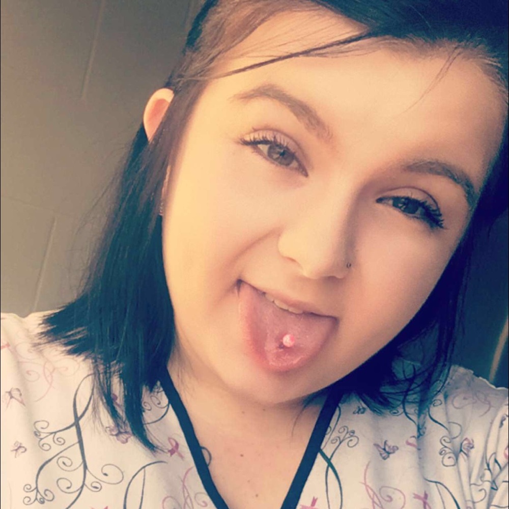 Meet your Posher, Katelyn