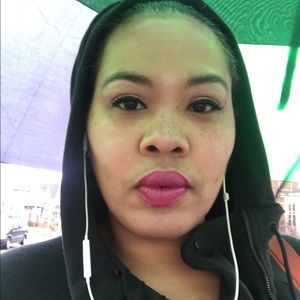 Meet your Posher, Janeene