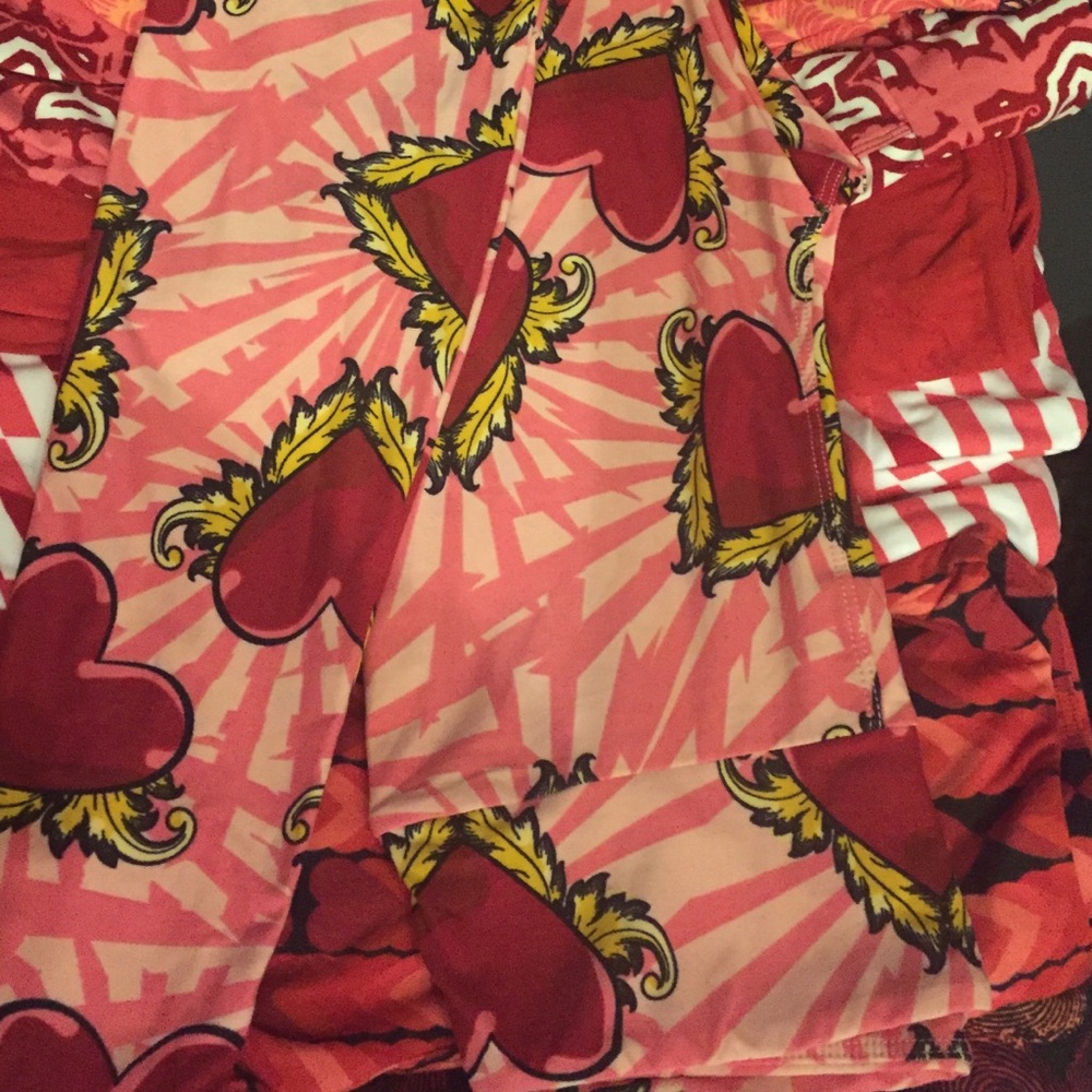 LulaRoe New OS Rock and Roll heart leggings