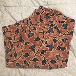 Lularoe mauve and blue vine print leggings. TC