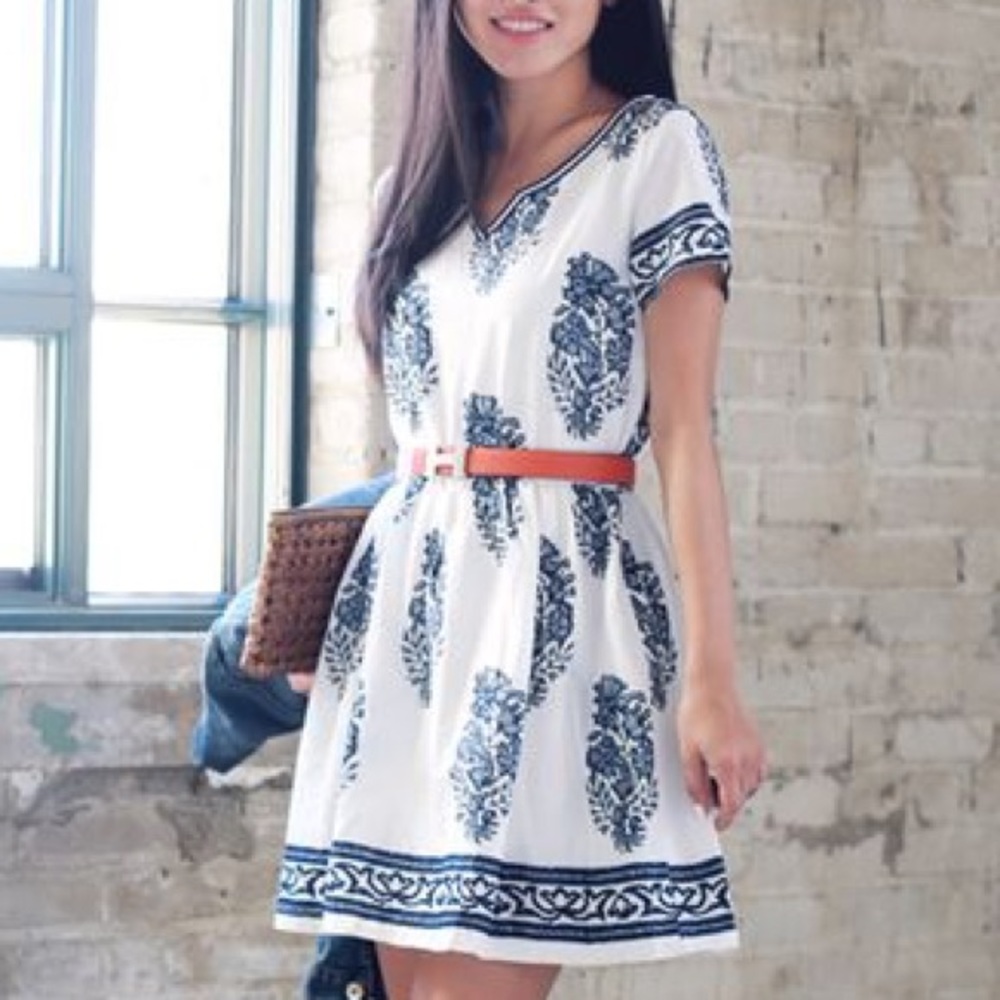 GOODNIGHT MACAROON Printed Dress