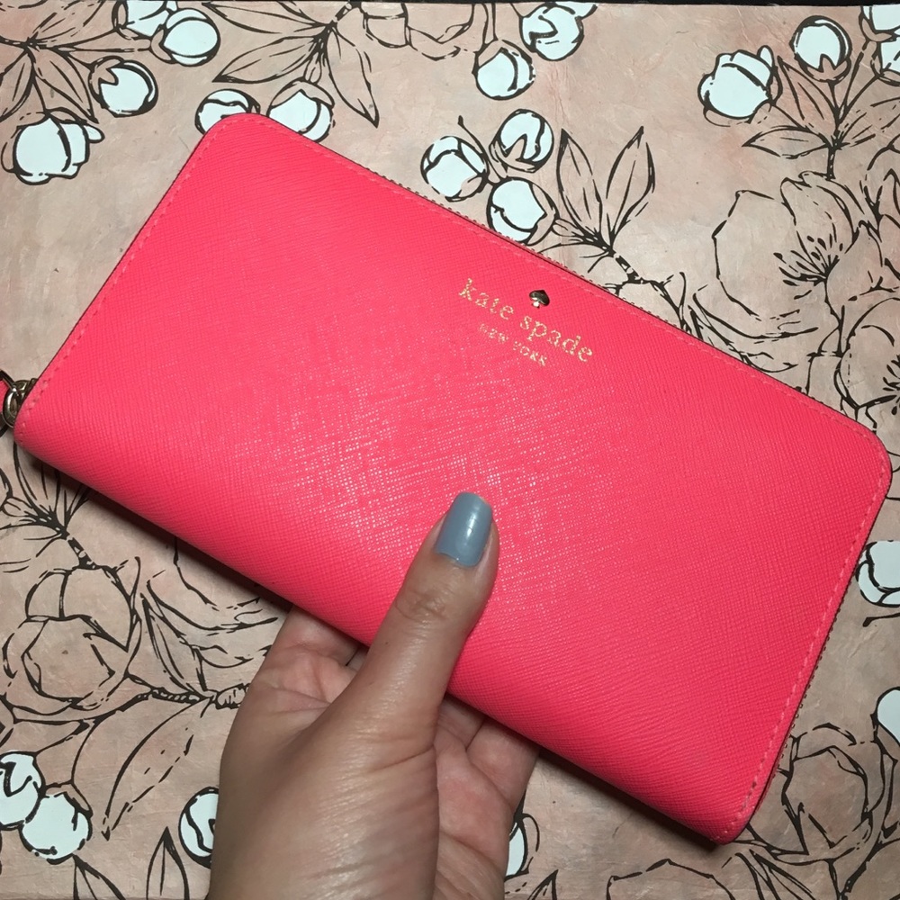 Cedar Street Lacey Kate Spade round-zip wallet